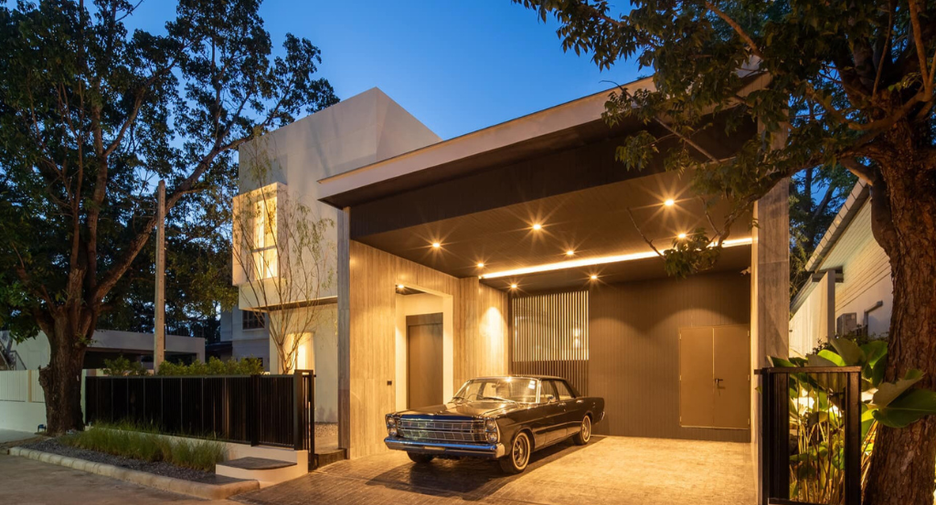 For rent 4 bedrooms villa in Hang Dong, Chiang Mai