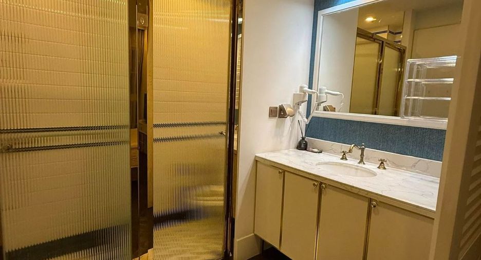 For rent 2 bedrooms condo in Sattahip, Chonburi