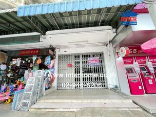 For sale 3 bed retail Space in Bangkok Yai, Bangkok
