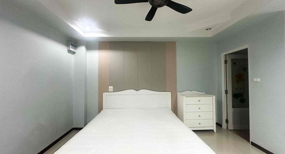 出售 37 卧室 公寓式住宅 在 南芭堤雅, 芭提雅