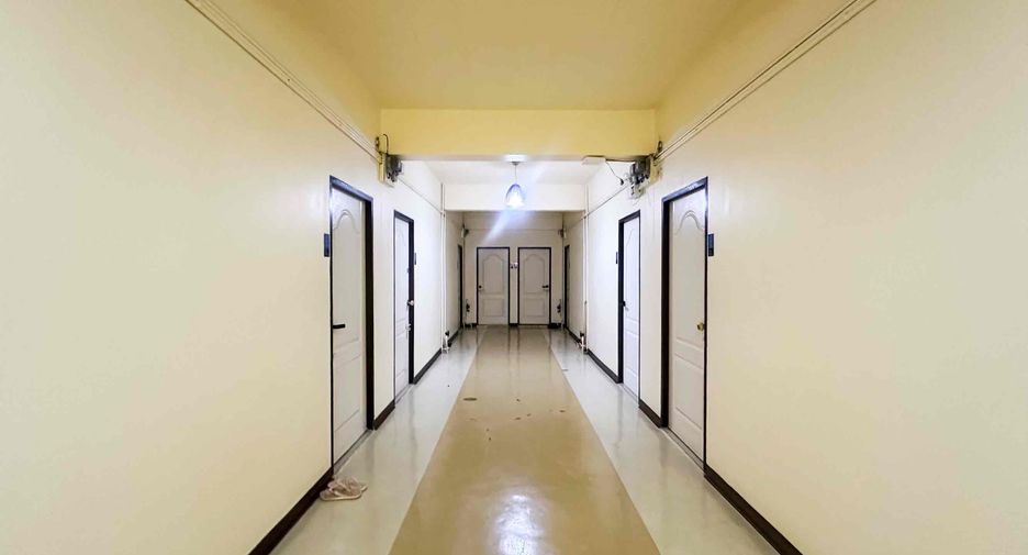 出售 37 卧室 公寓式住宅 在 南芭堤雅, 芭提雅