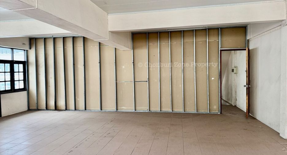 For rent and for sale retail Space in Si Racha, Chonburi