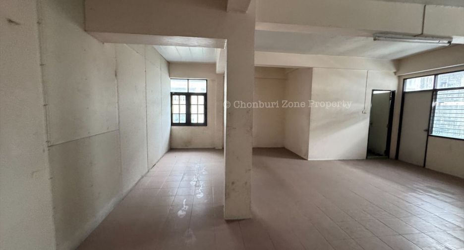 For rent and for sale retail Space in Si Racha, Chonburi