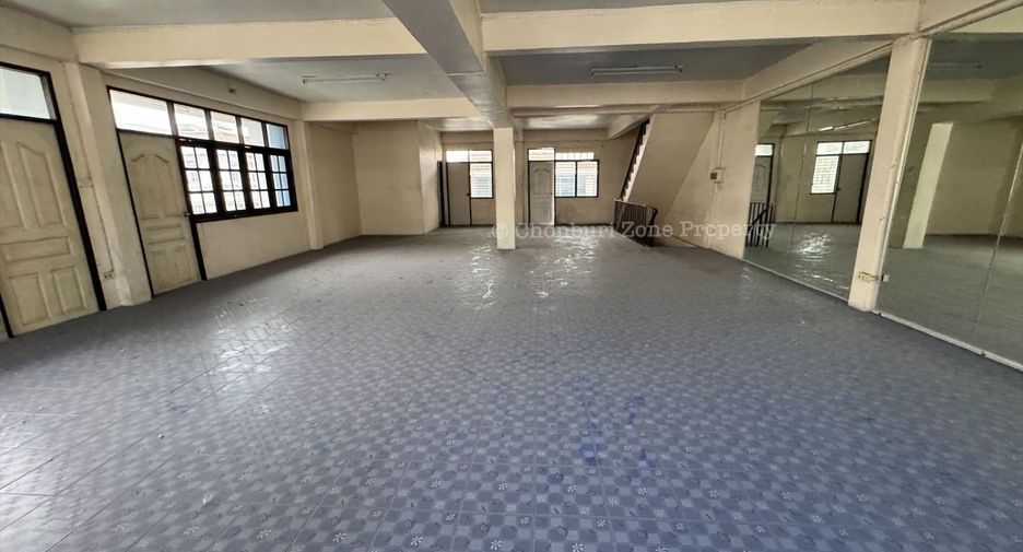For rent and for sale retail Space in Si Racha, Chonburi