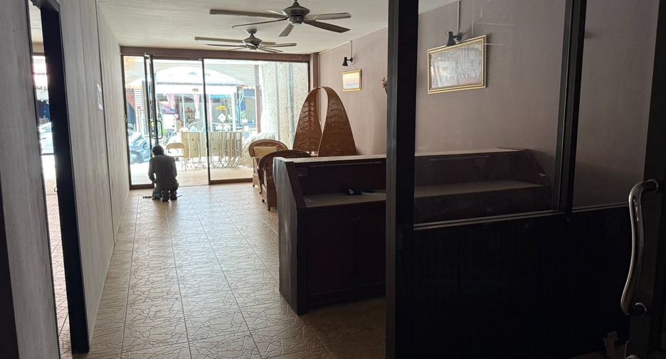 For sale 12 bedrooms retail Space in Bang Lamung, Chonburi