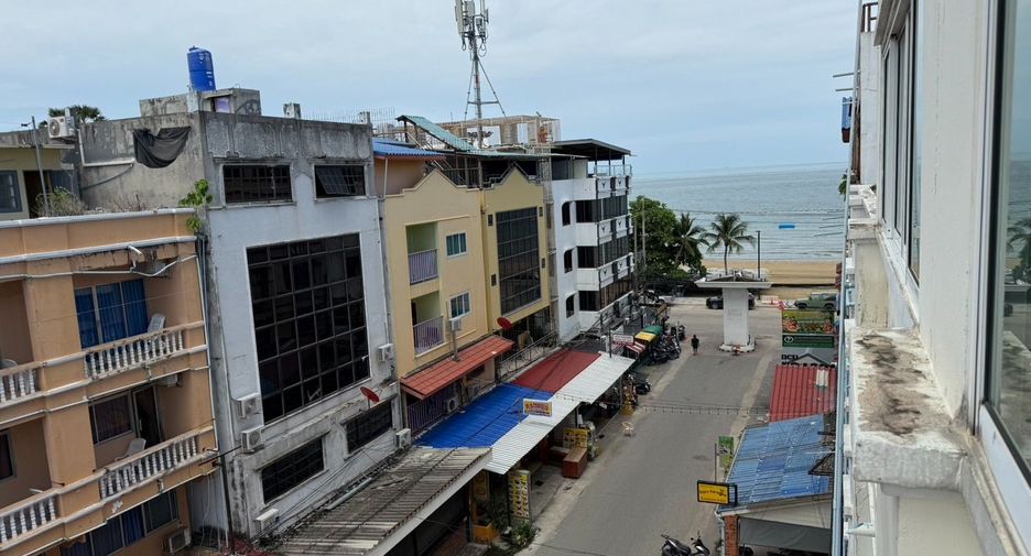 For sale 12 bedrooms retail Space in Bang Lamung, Chonburi