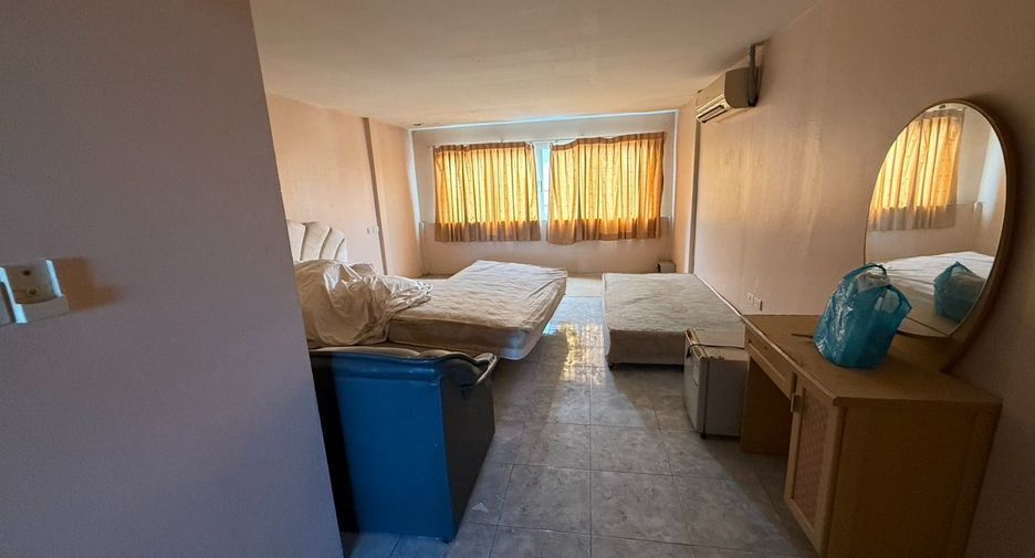 For sale 12 bedrooms retail Space in Bang Lamung, Chonburi