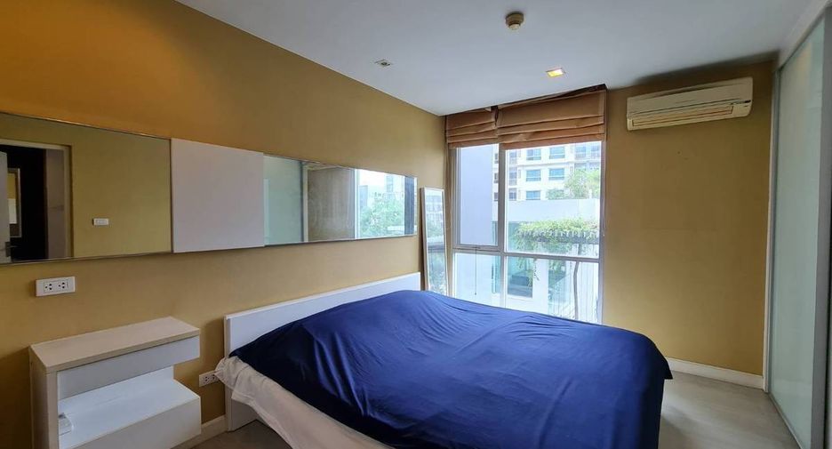 For sale 1 bed condo in Phra Khanong, Bangkok