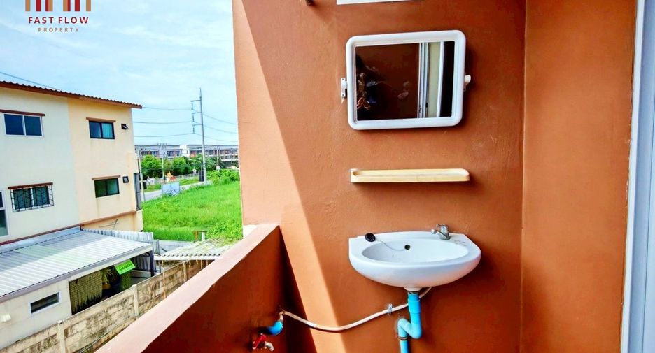 For sale 75 ベッドルーム apartment in Mueang Samut Sakhon, Samut Sakhon
