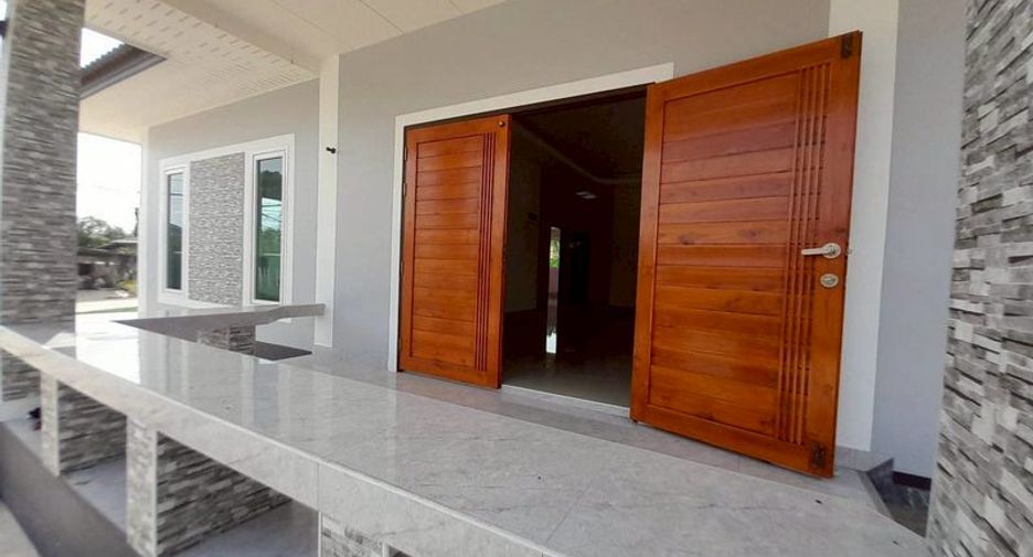 Haus zum Kauf mit 3 Zimmer in Bang Lamung, Chonburi
