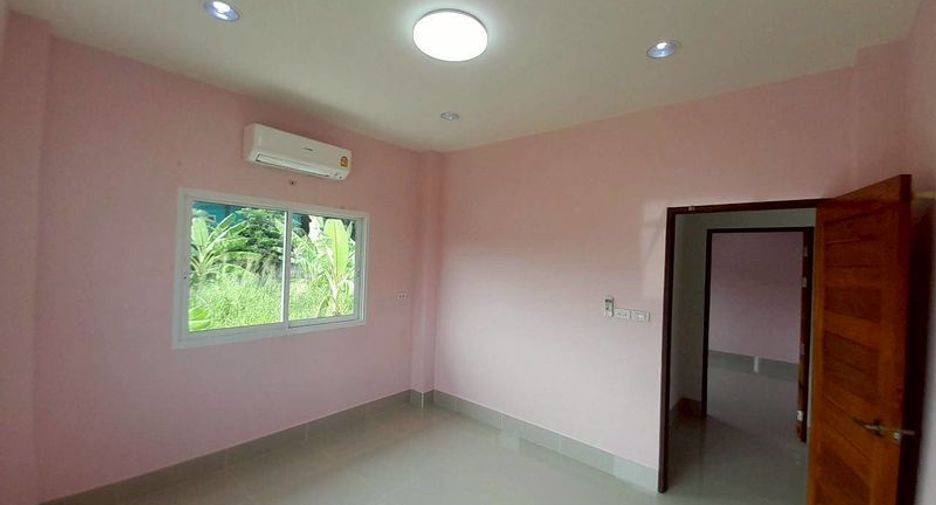 Haus zum Kauf mit 3 Zimmer in Bang Lamung, Chonburi