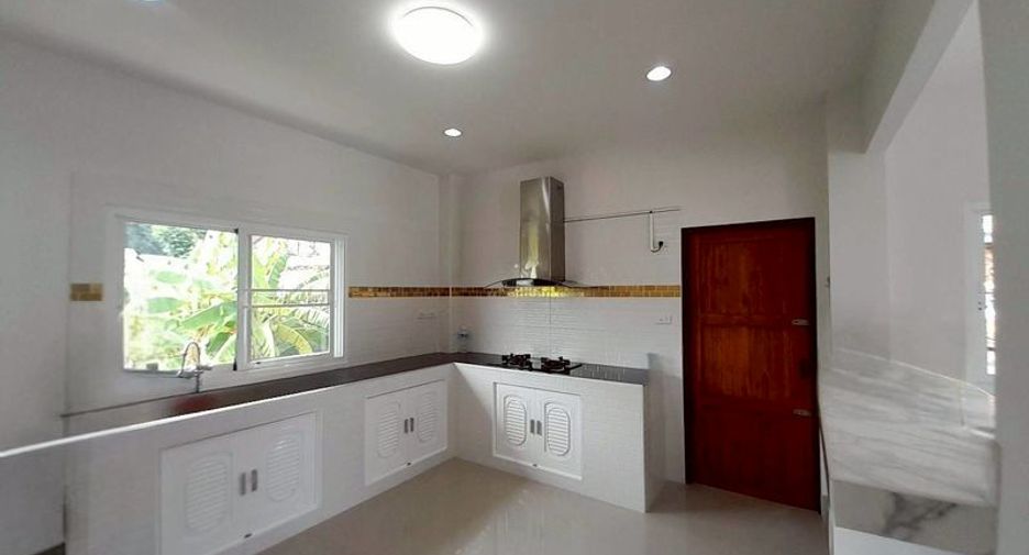 Haus zum Kauf mit 3 Zimmer in Bang Lamung, Chonburi