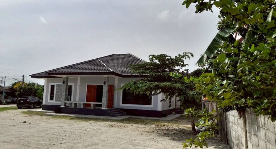 Haus zum Kauf mit 3 Zimmer in Bang Lamung, Chonburi