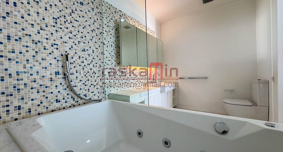 À vendre 2 chambres condo à Bang Lamung, Chonburi
