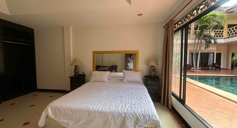 À vendre 18 chambres villa à South Pattaya, Pattaya