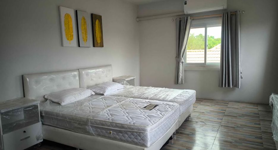 For sale 5 bedrooms house in Mueang Chiang Mai, Chiang Mai
