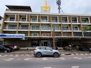 For sale 6 bed retail Space in Mueang Samut Songkhram, Samut Songkhram