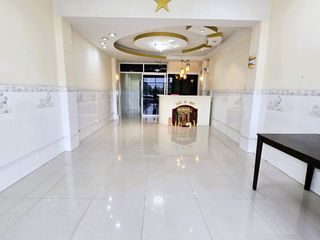 For sale 6 bed retail Space in Mueang Samut Songkhram, Samut Songkhram
