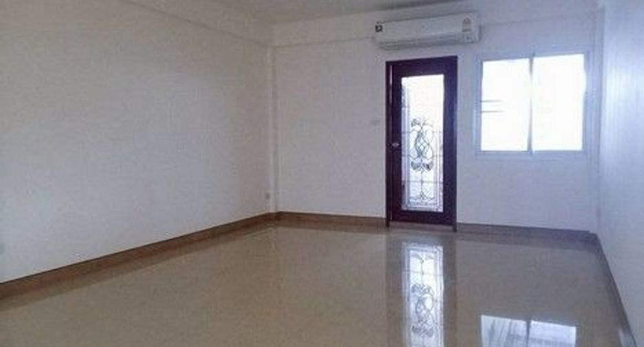 For sale 4 bedrooms office in Mueang Samut Prakan, Samut Prakan