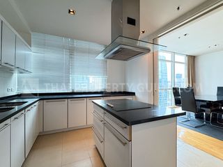 For rent 3 Beds condo in Pathum Wan, Bangkok