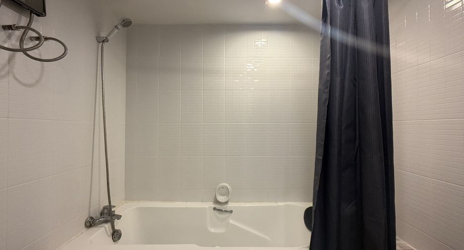 For rent 1 bed condo in Mueang Chiang Mai, Chiang Mai