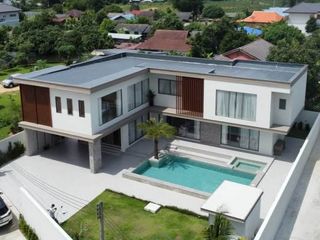For sale 7 bed villa in Bang Lamung, Chonburi