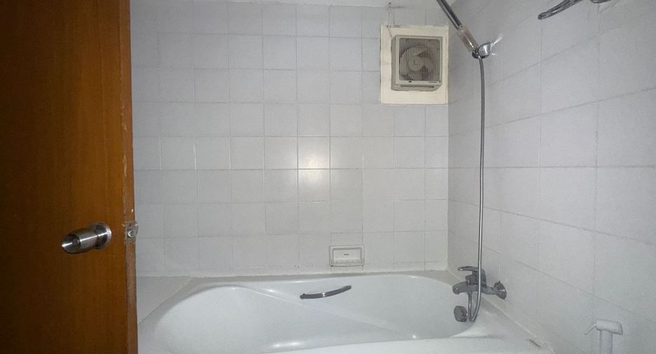 For rent 1 bed condo in Mueang Chiang Mai, Chiang Mai