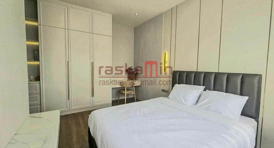 For rent and for sale 4 bedrooms house in Bang Lamung, Chonburi