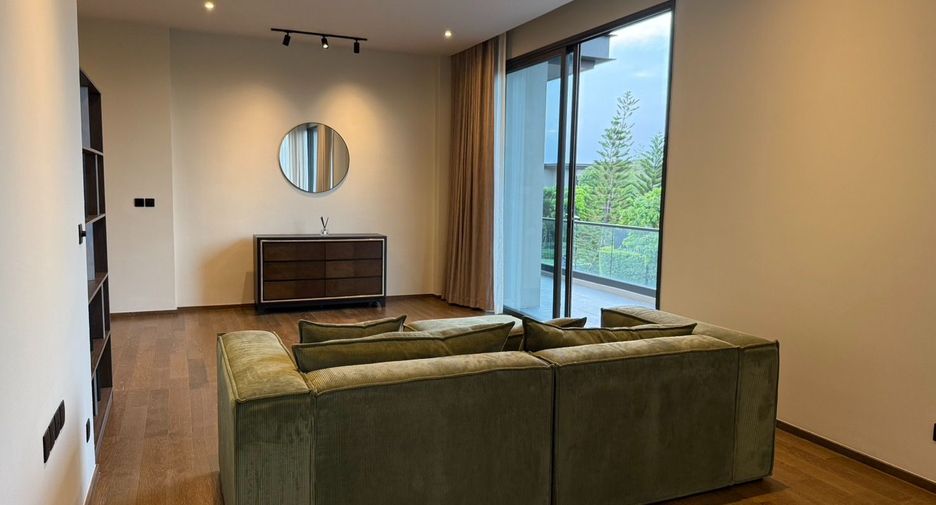 For rent 5 bedrooms house in Suan Luang, Bangkok