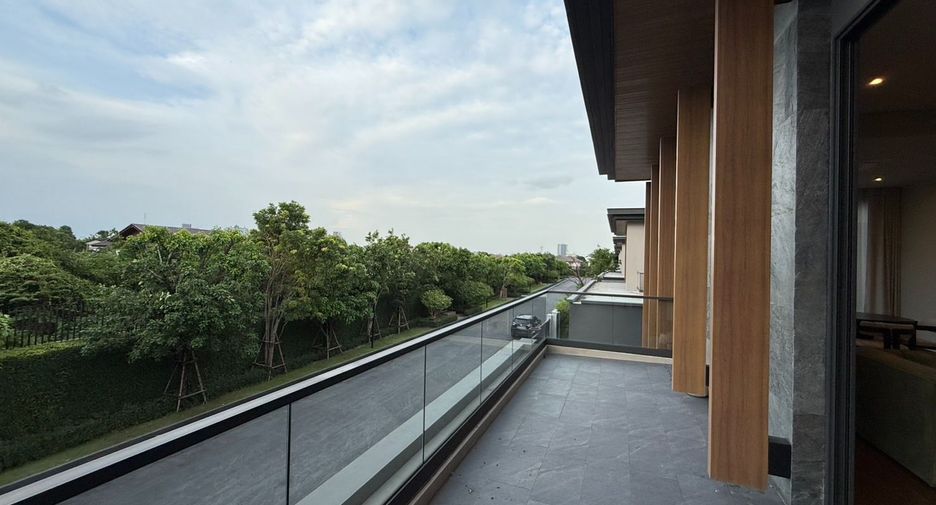 For rent 5 bedrooms house in Suan Luang, Bangkok