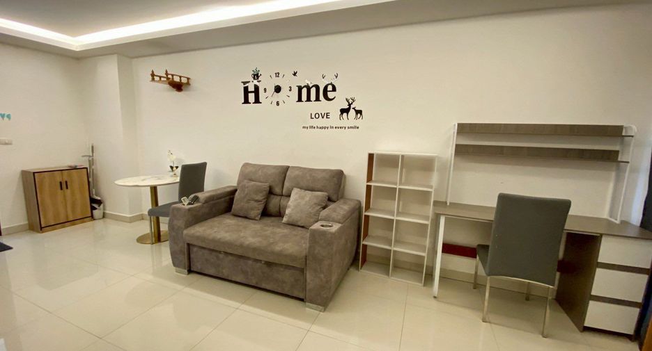 For rent 1 bed condo in Bang Lamung, Chonburi