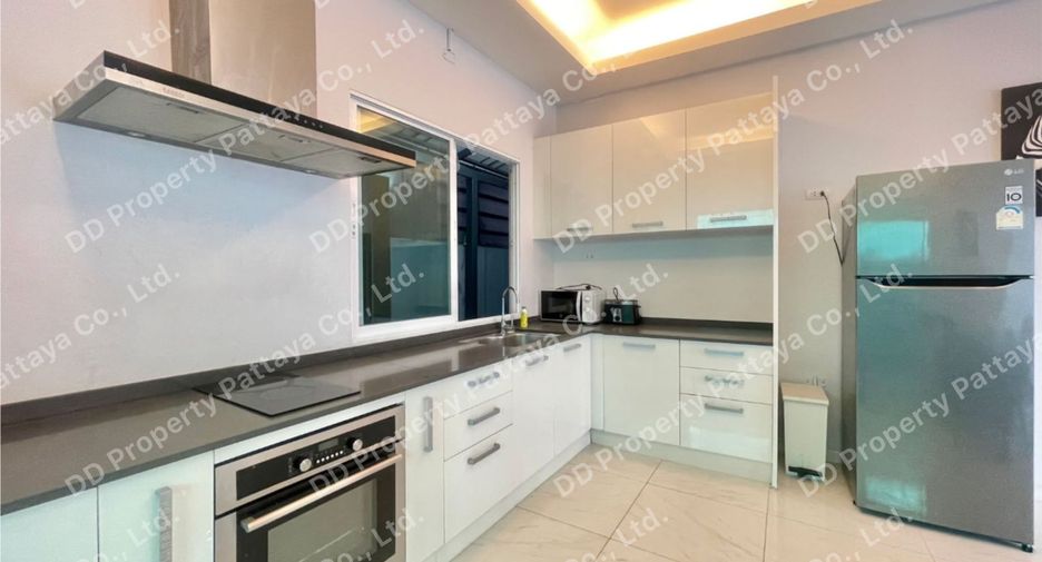 À vendre 4 chambres villa à Bang Lamung, Chonburi
