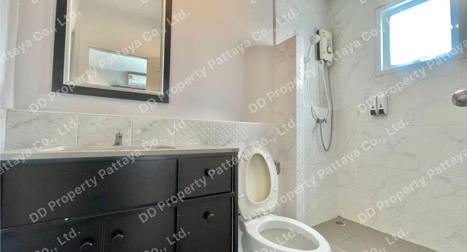 À vendre 4 chambres villa à Bang Lamung, Chonburi