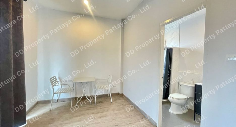 À vendre 4 chambres villa à Bang Lamung, Chonburi