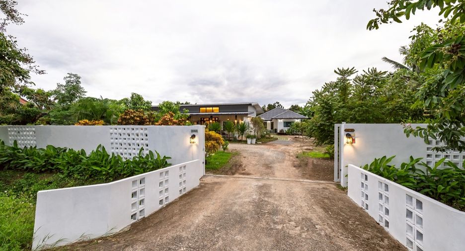 出售 5 卧室 独立屋 在 Saraphi, Chiang Mai