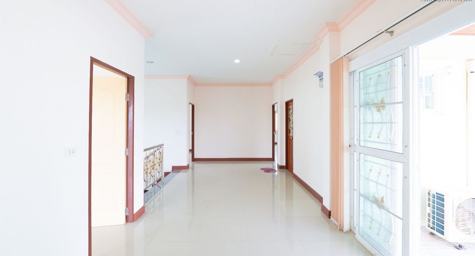 For sale 4 ベッドルーム house in Ban Phaeo, Samut Sakhon