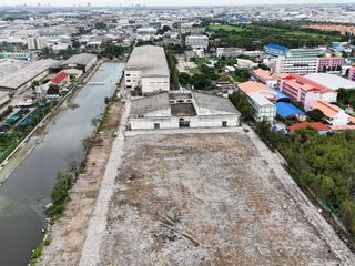 Продажа Участок в Mueang Samut Prakan, Самутпракан