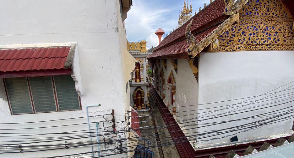 For rent 2 bedrooms townhouse in Mueang Chiang Mai, Chiang Mai