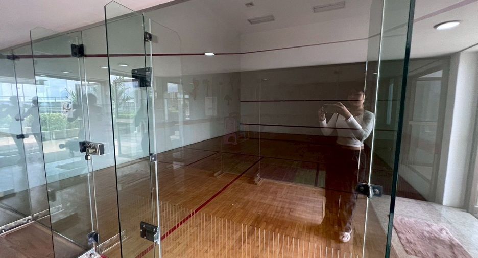 For sale スタジオ condo in Suan Luang, Bangkok