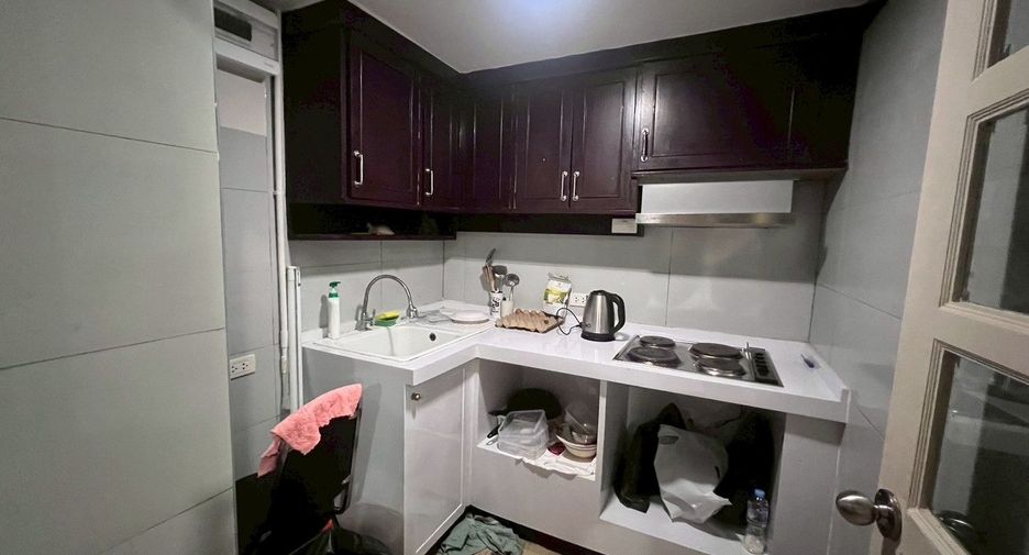For sale スタジオ condo in Suan Luang, Bangkok