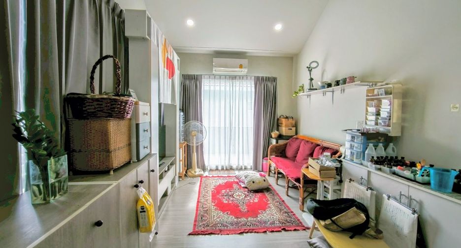 À vendre 3 chambres maison à Lat Krabang, Bangkok