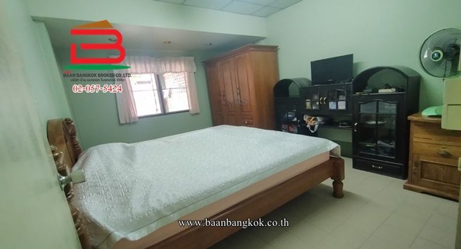 ให้เช่า และ ขาย 4 ห้องนอน ทาวน์เฮ้าส์ ใน สะพานสูง, กรุงเทพฯ