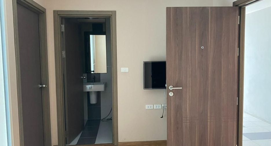 Продажа 1 кровать кондо в Щаттхана, Бангкок