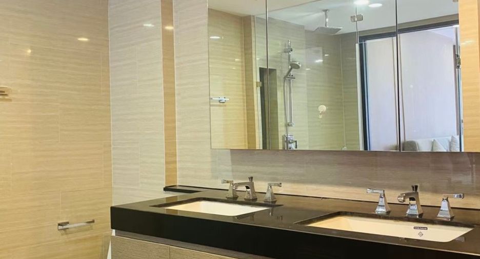 Продажа 3 спальни кондо в Патхум Щан, Бангкок