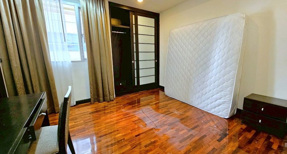 出租 3 卧室 服务式公寓 在 Khlong Toei, 曼谷