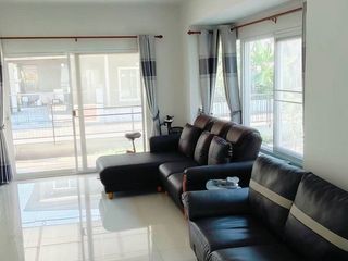 Casa en venta de 3 habitaciones en Phutthamonthon, Nakhon Pathom