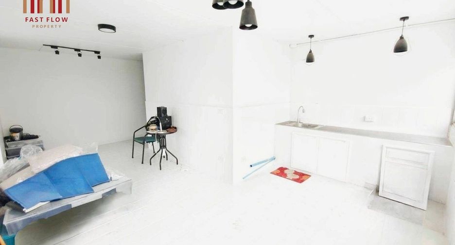 For sale 1 bed condo in Pak Kret, Nonthaburi