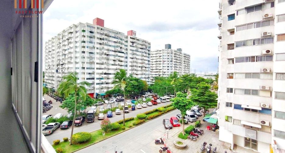 For sale 1 bed condo in Pak Kret, Nonthaburi