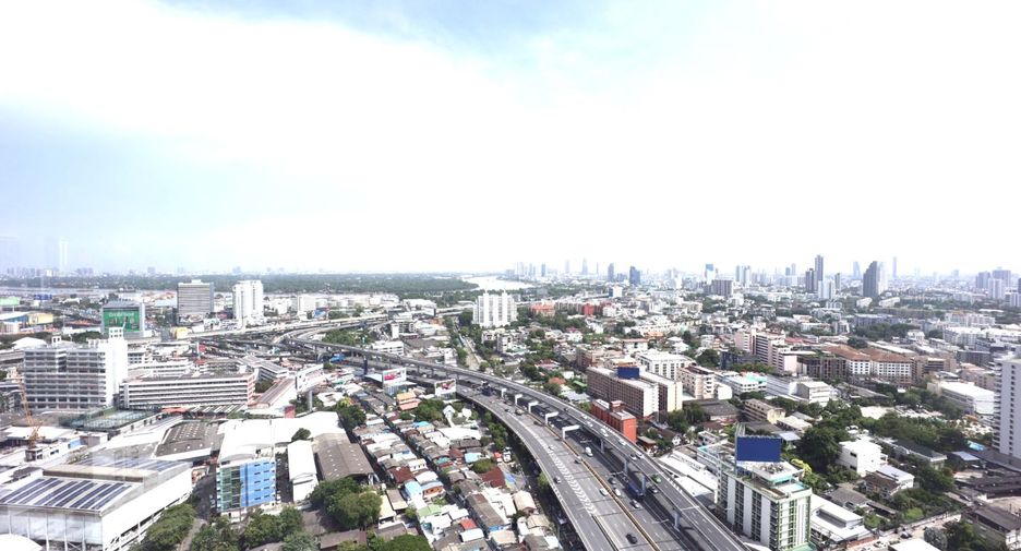 À vendre 3 chambres condo à Khlong Toei, Bangkok