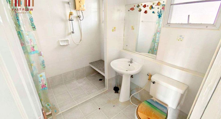 Haus zum Kauf mit 3 Zimmer in Lam Luk Ka, Pathum Thani